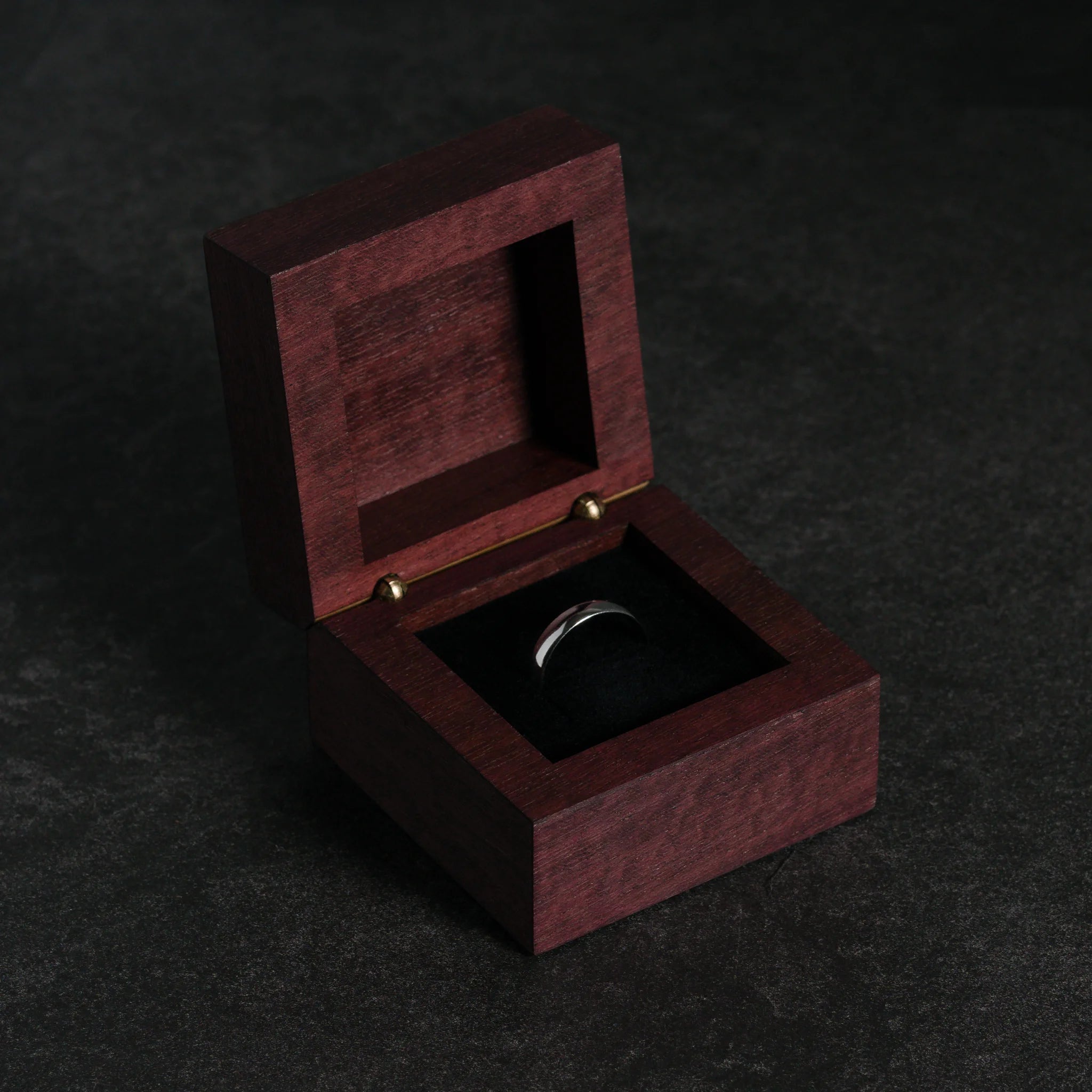 Purpleheart Ring Box (No. 002)