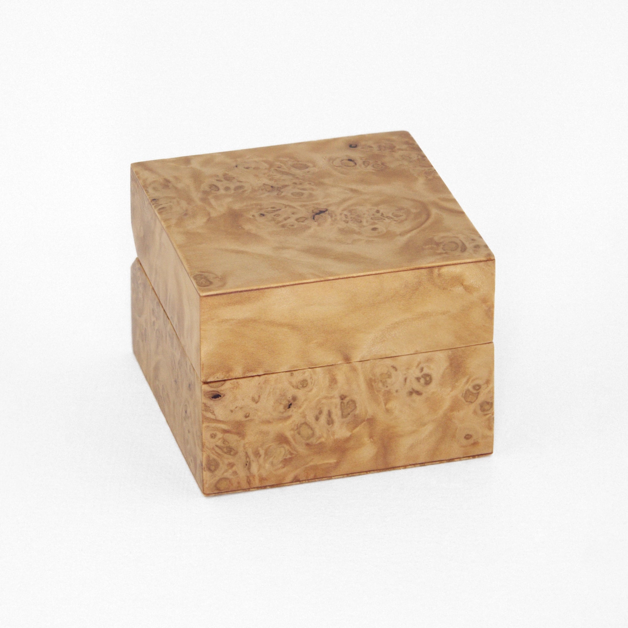 Laurel Burl Ring Box (No. 010)